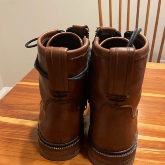 The Henry Boot from Coach, Men's Leather Boots, size 8. - Picture 5 of 5